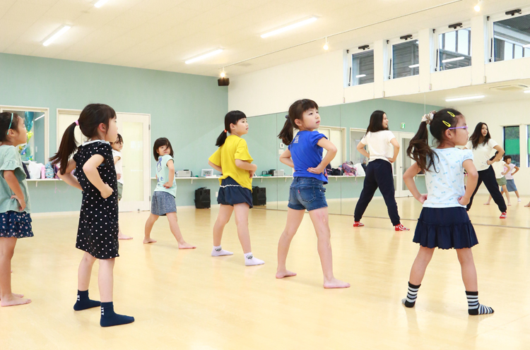 【Dance School Lydia】楽しく汗を流せるダンスレッスン！女性専用ダンススクール｜新潟市中央区親和・ダンススクールリディア
