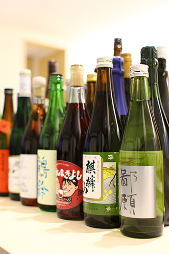 県内の日本酒をはじめワイン、焼酎など多彩