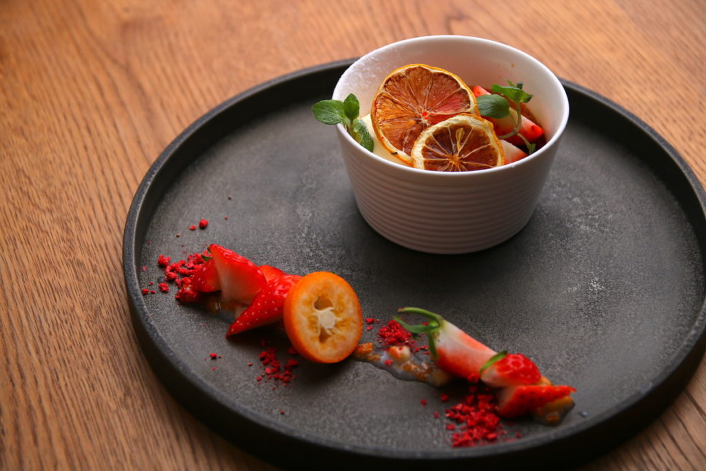 2020年度新潟漆器利用促進事業】中央区の飲食店の皆さん、新潟漆器を