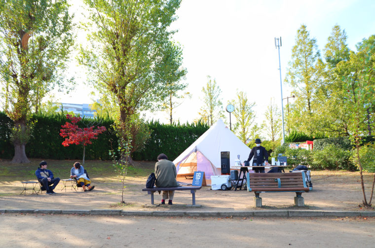 開放的なロケーション！　場所は鳥屋野潟公園鐘木地区駐車場からすぐ、「多目的広場」を目指してください