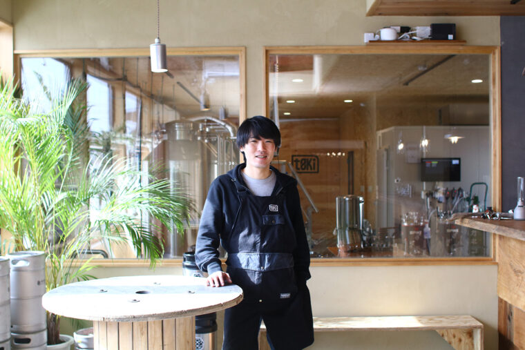 代表の藤原敬弘さん。佐渡と新潟市での二拠点生活をしながらビールを醸造