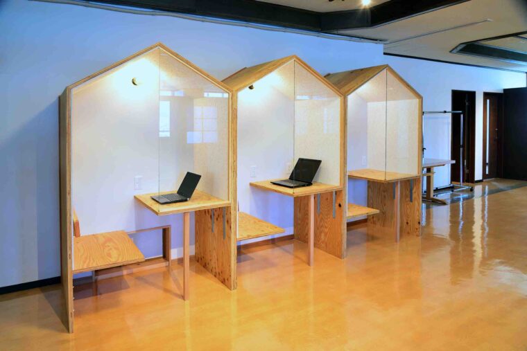 テレカンブース