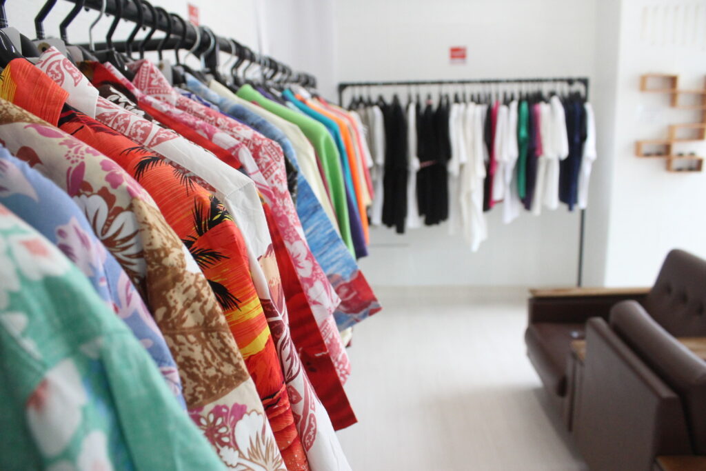 新店・emoya】版画通りに24時間営業の無人の古着屋さんがオープン