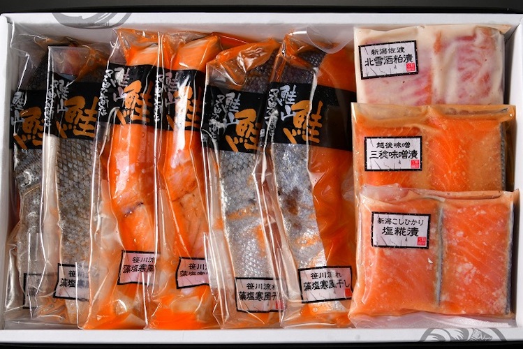『彩り魚種 新潟物語セット 』4,870円