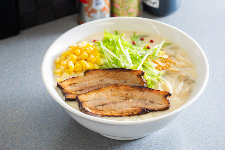『とろ～り濃厚チャウダー麺』（1,000円）