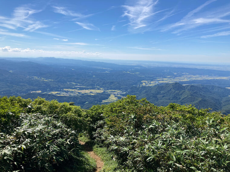 粟ヶ岳山頂からの景色下田方面