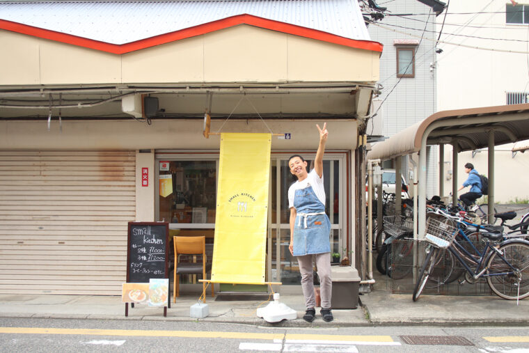 明るい人柄の店主・渡辺さんは、心理カウンセラーとしての顔も持つ　