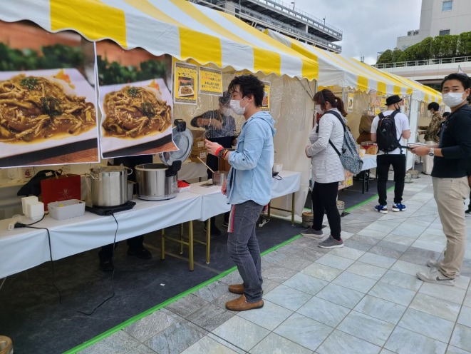 個性豊かなカレーのなかから、お気に入りの味を見つけよう！