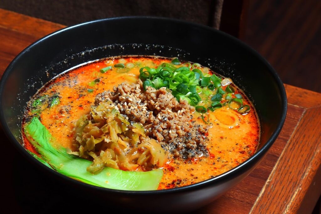 グルメなまちの有名人のおすすめの店 フリーアナウンサー 長谷川直子