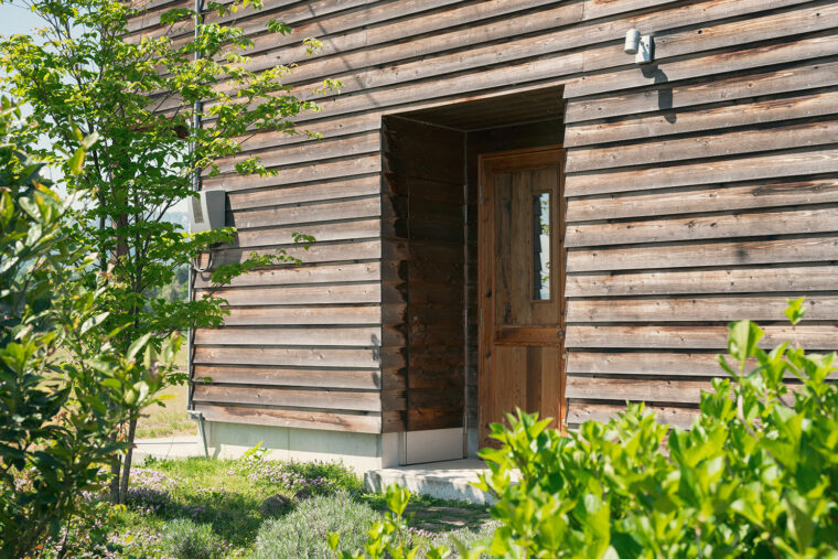 静かな住宅街の一角にあるお店