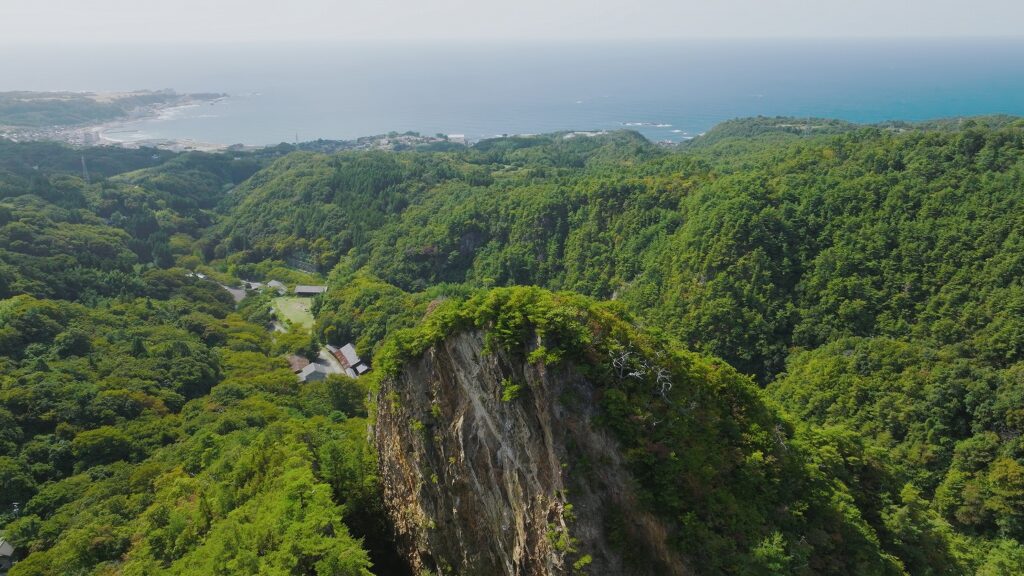 9e8d9b59430d7ecc02de41749b4440