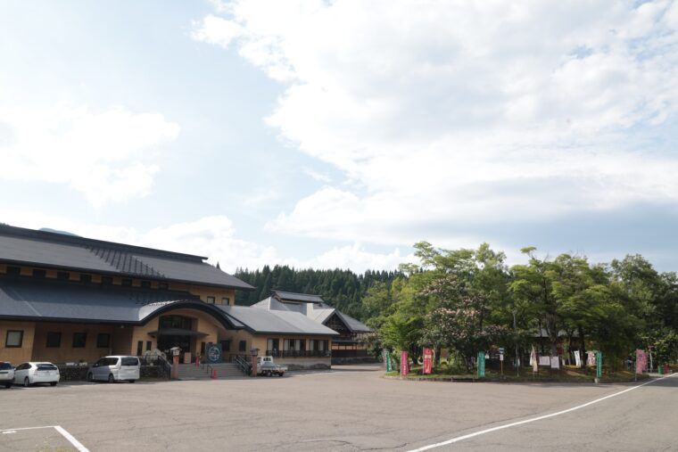 道の駅 じょんのびの里 高柳 外観