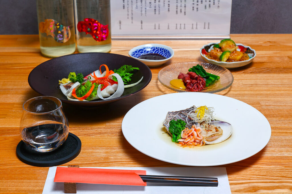 新感覚日本料理 1〜7巻 まとめ売り 月刊日本料理 2月号発刊】 ◇表紙の料理：「春告魚と早春の芽吹き