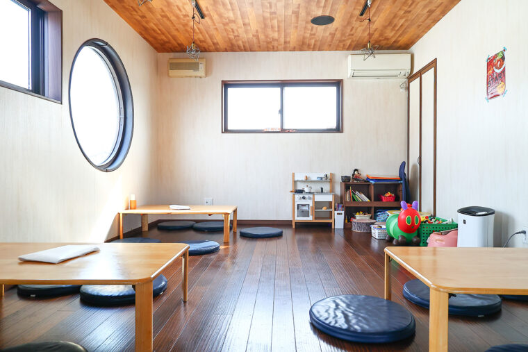 店内は明るく、親子でも来店しやすい雰囲気です