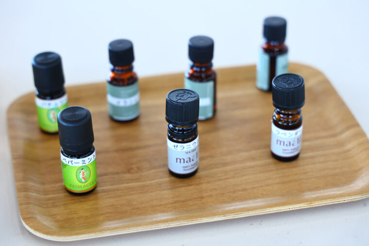 精油を選んでブレンド。いい香りに癒やされる！