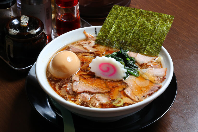 『特製生姜醤油らーめん』（1,200円）