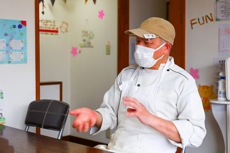 「蒸して食べるのもおすすめですよ」とオーナーの安部さん