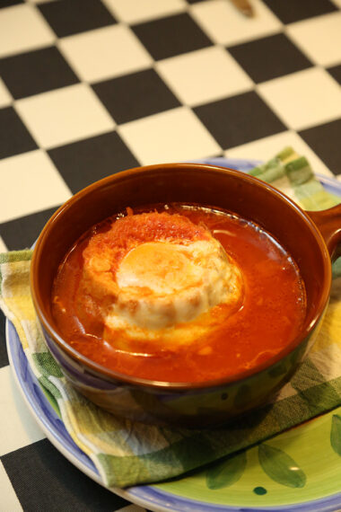 『ニンニクスープ』（660円）　