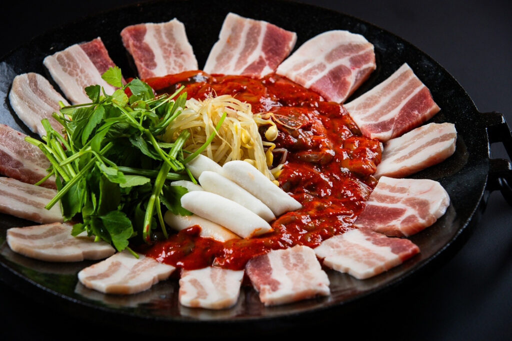 新店・韓国酒場 三虎】看板は韓国式・チュクミ！本場の味を新潟で