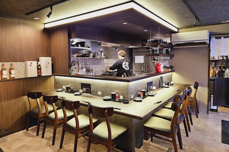 【炭火焼鳥 かむい】新潟市中央区弁天1-3-24　☎︎025-212-9022