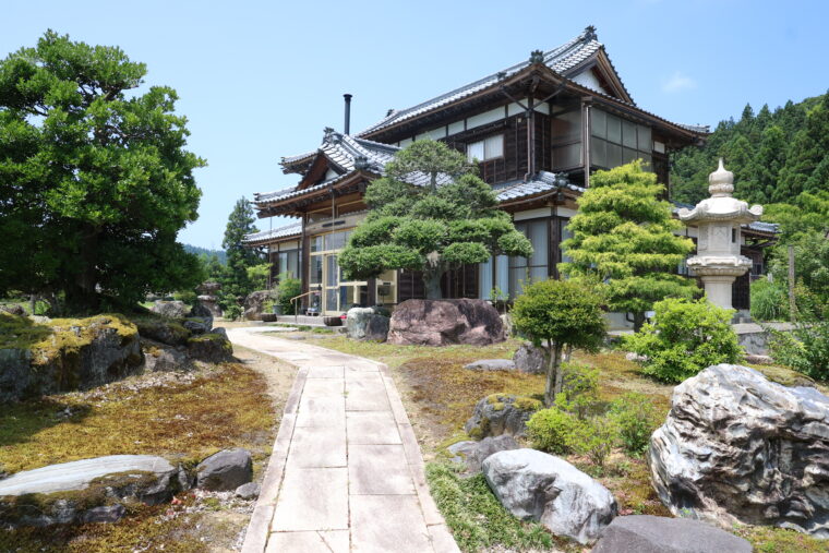 長岡市三島地区にある事務所兼ご自宅