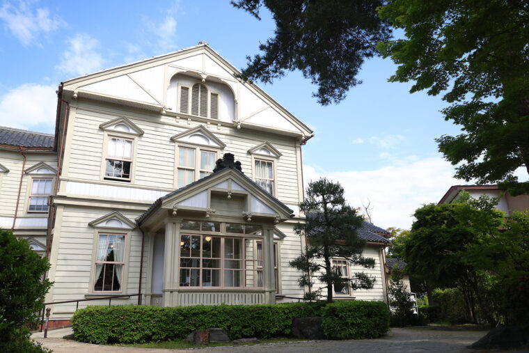 移築・復原された翌年、市文化財に指定されました