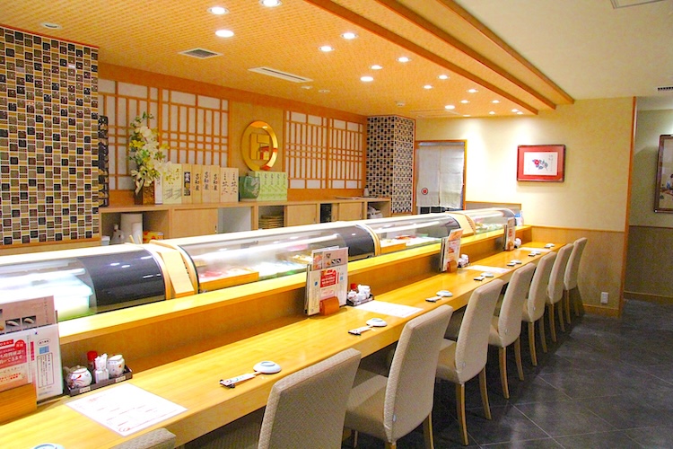 【富寿し長岡駅前店】長岡市大手通1-4-3　☎︎0258-30-0888