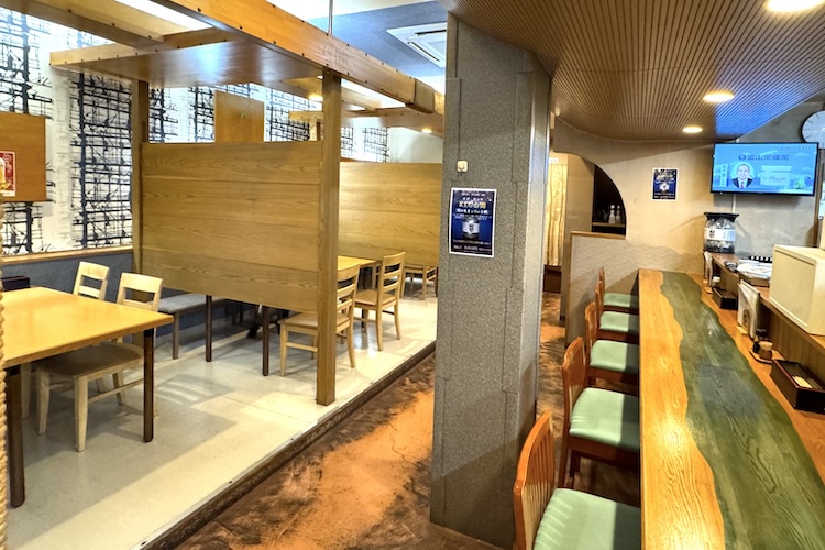 【魚料り かさはら】上越市中央1-5-7　☎︎025-546-7639