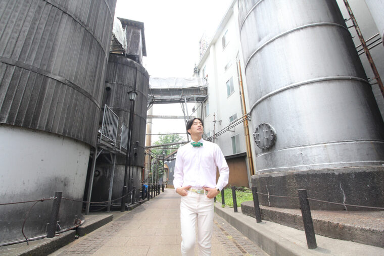 まち歩きその2。吉乃川のお酒の麹と越のむらさきの醤油の香りがいっすねー！