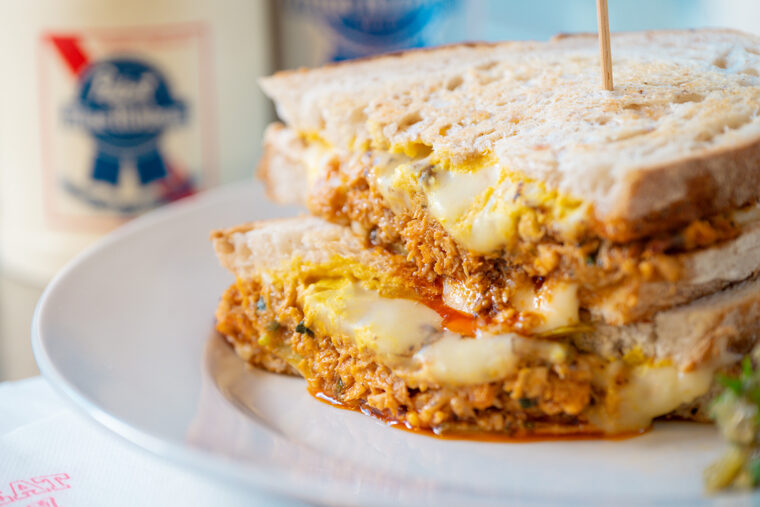 ボリューム満点の『キューバサンド』（1,320円）