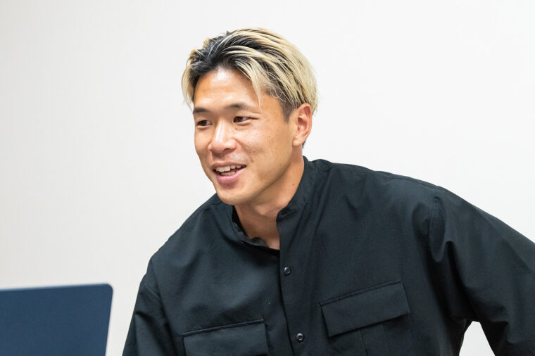 「過去に1年間“禁酒・禁ラーメン”をしたことがあります。禁酒がきつかった！（笑）」とアルビレックス新潟の堀米悠斗選手