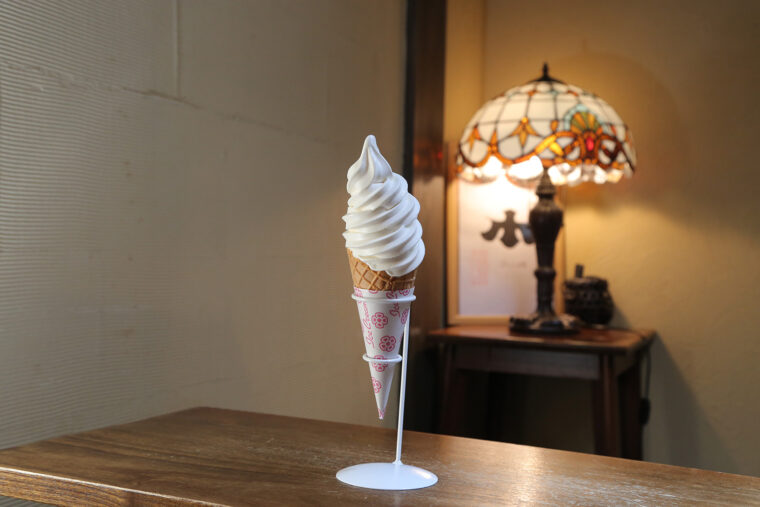 『糀ソフトクリーム コーン』（440円）