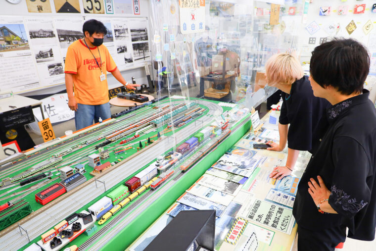 鉄道模型のジオラマに大興奮！　