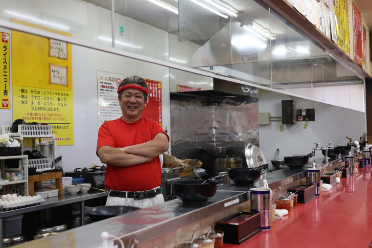 店主の石平哲也さん