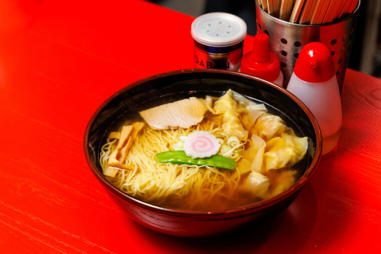 『ワンタンメン』（1,000円）