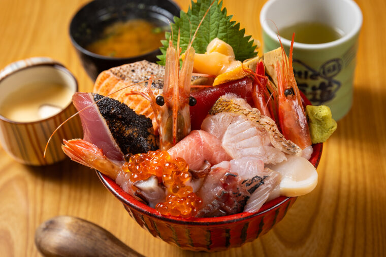 リトル北海道の『リトルガチ丼～のどぐろのせちゃいました！！～』 （3,289円）