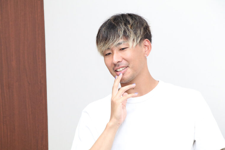 「ラーメンとかピザが好きなんですけど、新潟に来てからは定食しか食べてないですね」とアルビレックス新潟の舩木翔選手