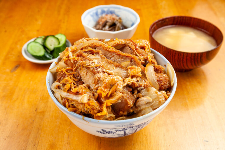 さわだ食堂の『さわだのかつ丼』（1,000円）