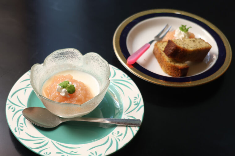 すげ〜〜！　と驚いているところに末廣館のスイーツが登場！