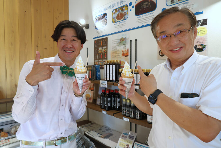 『最後の一滴』がかかったソフトクリーム。魚醤とソフトクリームってみたらし団子みたいで意外にもベストマッチ！