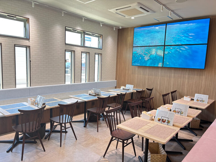 店内。カラオケもできる個室もあります！