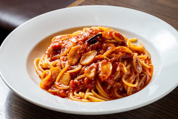 『トマトとニンニク』（レギュラー1,230円）