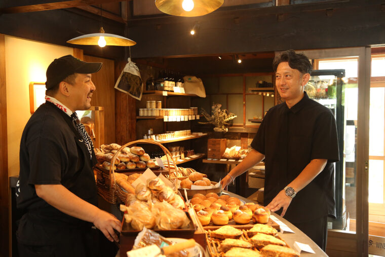 SUZU GROUP社長の鈴木さんと佐藤さん