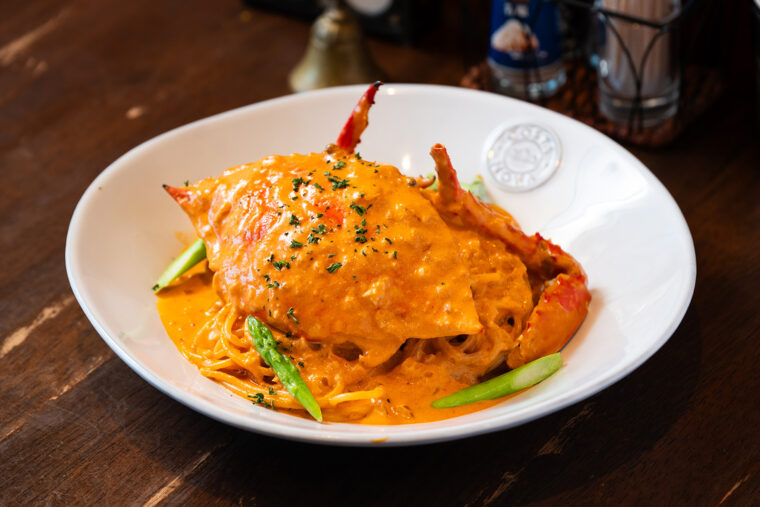 『ワタリガニのトマトソーススパゲティ』（2,050円）