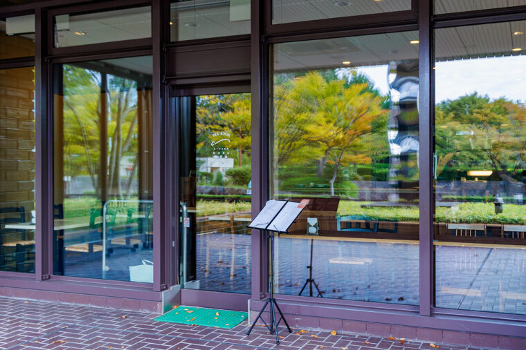 美術館外からの入口