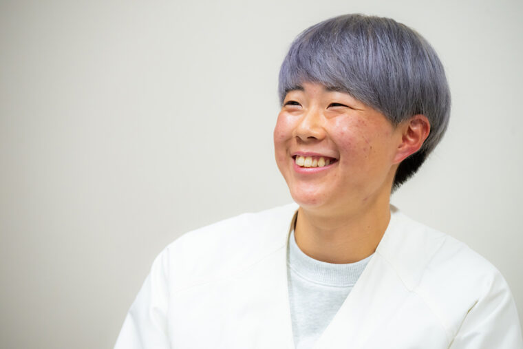 「オフの日は家にいることが多いですね。ネットフリックスで動画を見ています」とアルビレックス新潟レディースの城和怜奈選手