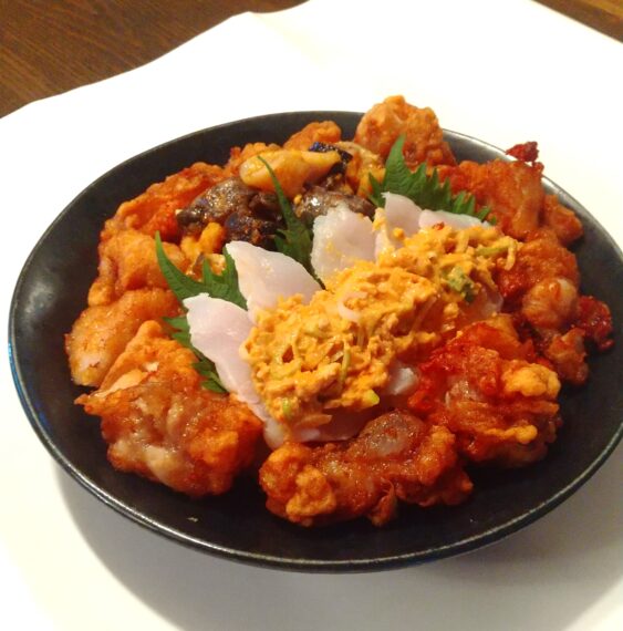 『あんこう丼』の一例