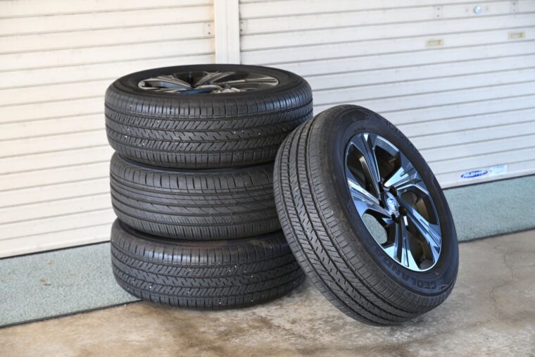 タイヤ&ホイールほか各種パーツ、車両など