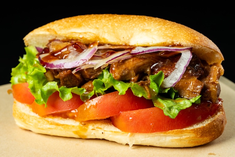 『プルドポークサンド』（853円）