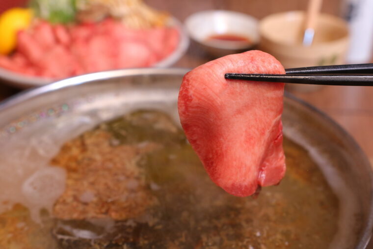 新潟料理と旬の食材 だしや